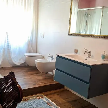 Ampio Attico A 5 Minuti Dal Mare 산베네데토델트론토