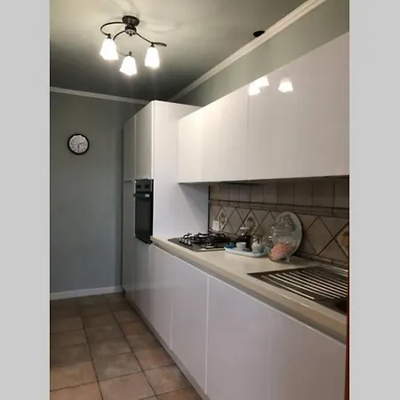 Ampio Attico A 5 Minuti Dal Mare 아파트