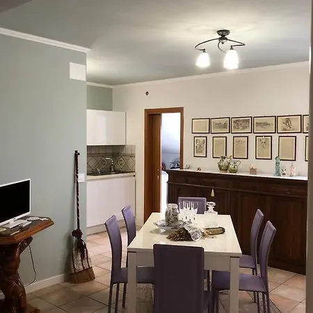 Ampio Attico A 5 Minuti Dal Mare Apartament *
